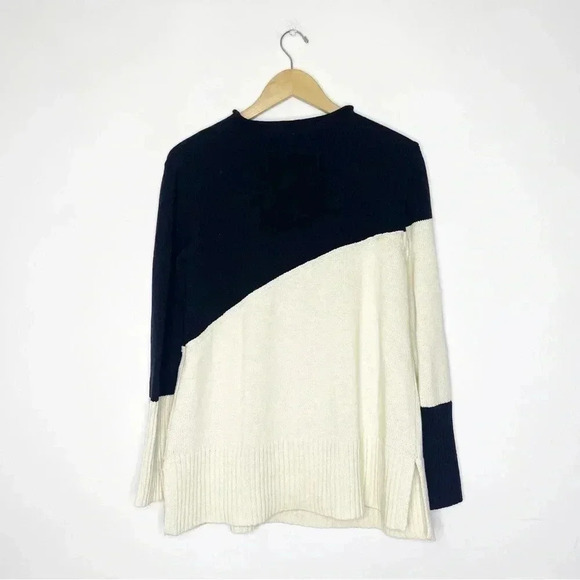 Habitat Black and Ivory High Neck Pullover Sweater Size Medium - Picture 6 of 6